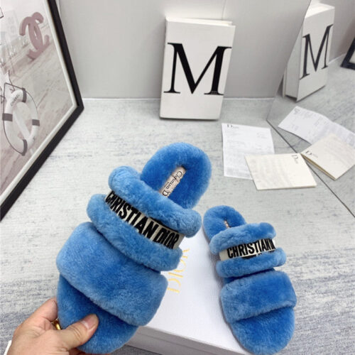 High Quality Luxury Dior Logo Wool Slippers – Style 22662 product detail