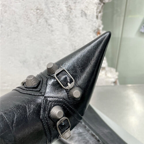High Quality Luxury Balenciaga Pointed Toe Long Boots product detail