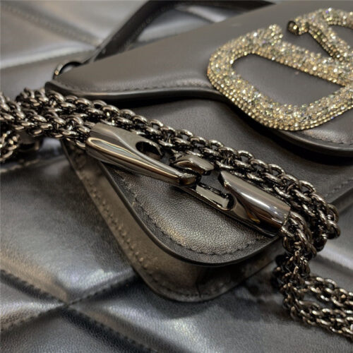 High Quality Luxury Valentino Garavani Mini Loco Bag – Style 03643 product detail
