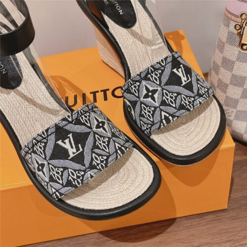 High Quality Luxury Louis Vuitton Straw Wedge Sandals – Style 30275 product detail