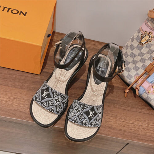 High Quality Luxury Louis Vuitton Straw Wedge Sandals – Style 30275 product detail