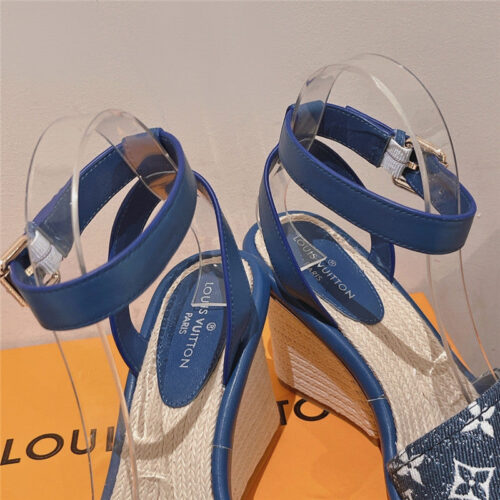 High Quality Luxury Louis Vuitton Summer New Sandals – Style 95203 product detail