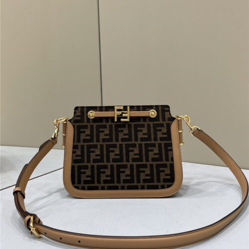 High Quality Luxury Fendi Baguette Pouch Bag – Style 32333