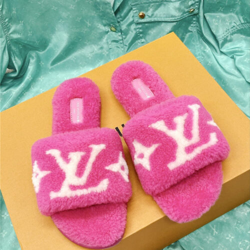 High Quality Luxury Louis Vuitton Flat Wool Slippers – Style 96995 alternate view