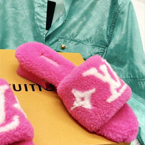 High Quality Luxury Louis Vuitton Chunky Heel Wool Slippers – Style 54179 product detail