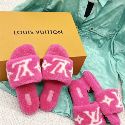 High Quality Luxury Louis Vuitton Chunky Heel Wool Slippers – Style 54179 product detail