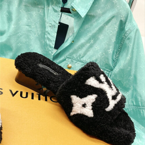 High Quality Luxury Louis Vuitton Chunky Heel Wool Slippers product detail