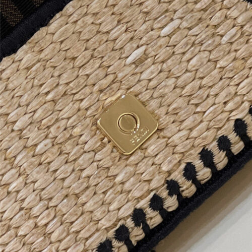 High Quality Luxury Fendi Nano Baguette Raffia Charm Mini Bag product detail