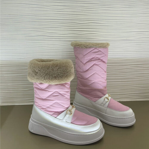 High Quality Luxury Gucci Snow Down Boots alternate view