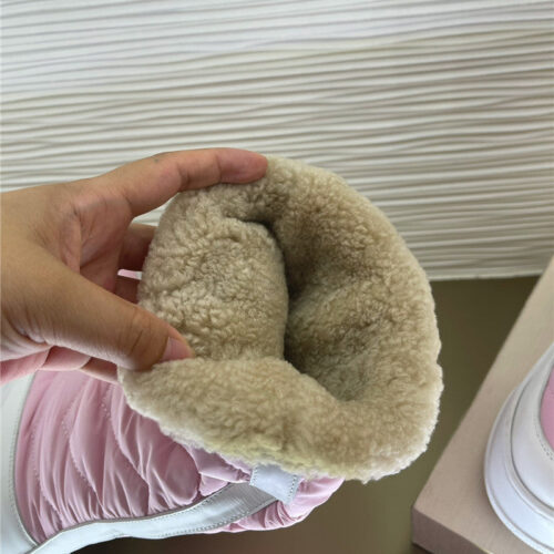 High Quality Luxury Gucci Snow Down Boots product detail