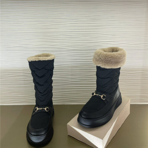 High Quality Luxury Gucci Snow Down Boots – Style 64851 product detail