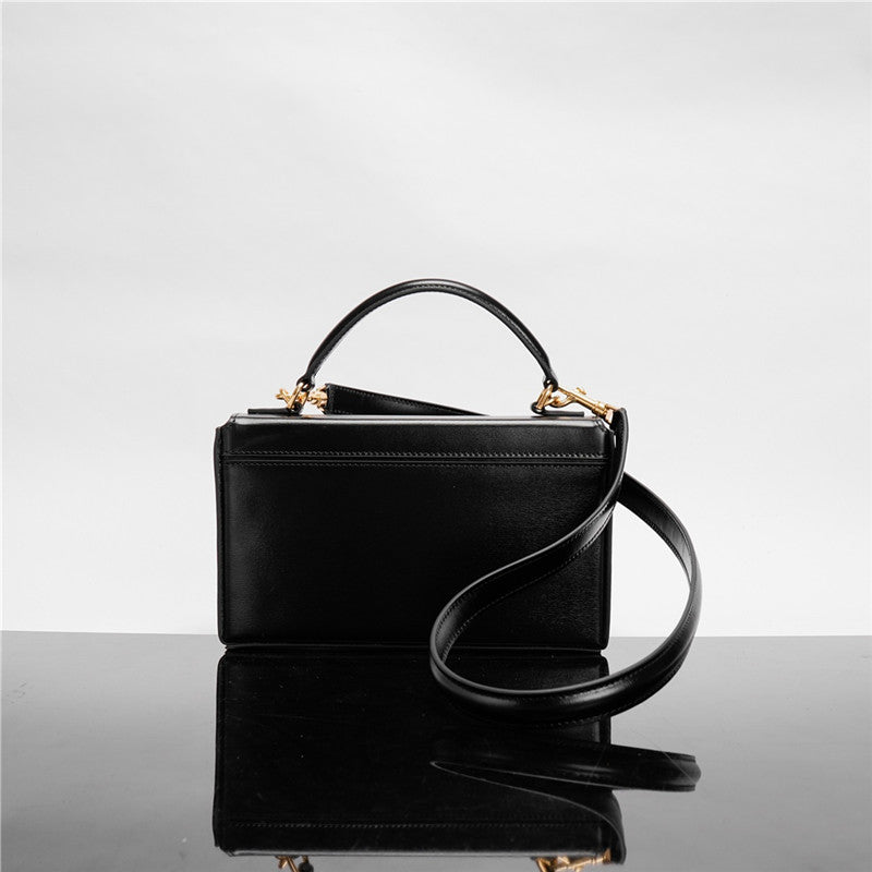 High Quality Luxury Celine Box Triomphe Bag – Style 24720 product detail
