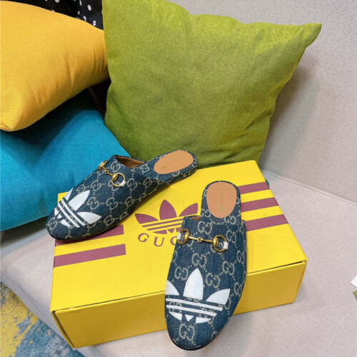 High Quality Luxury Gucci X Adidas Womens Trefoil Slipper – Style 30931 product detail