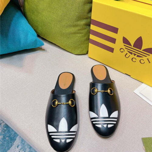 High Quality Luxury Gucci X Adidas Womens Trefoil Slipper product detail