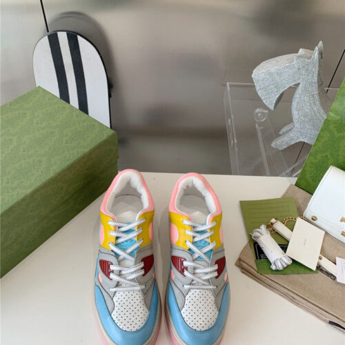 High Quality Luxury Gucci Low Top Sneakers Womens – Style 38579 alternate view