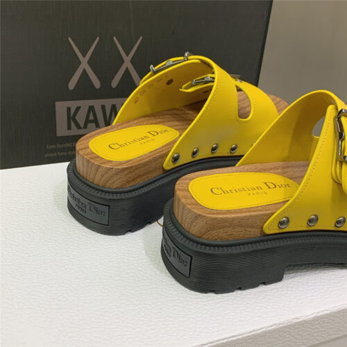 High Quality Luxury Dior Platform Studs Cd Letter Logo Belt Buckle Slippers product detail