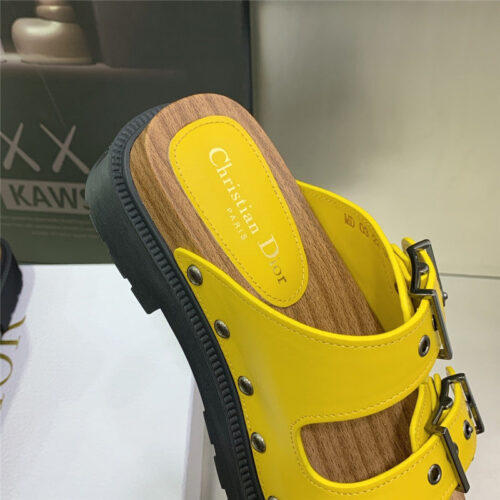 High Quality Luxury Dior Platform Studs Cd Letter Logo Belt Buckle Slippers product detail