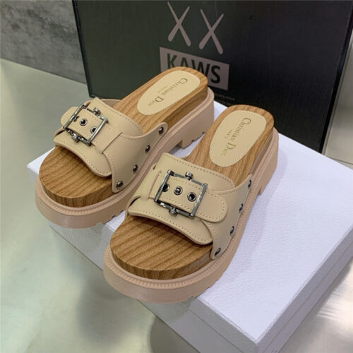 High Quality Luxury Dior Platform Studs Cd Letter Logo Belt Buckle Slippers – Style 68774 product detail
