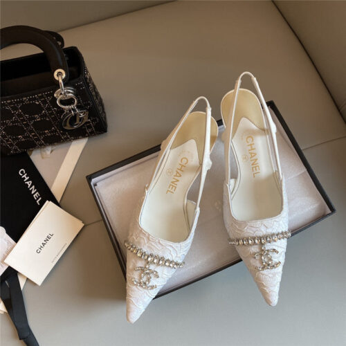 High Quality Luxury Chanel New Medieval Series Lace High Heels product detail