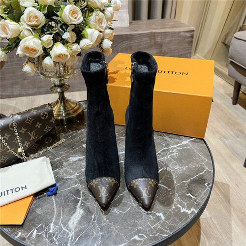 High Quality Luxury Louis Vuitton Cherie Pointed Ankle Boots alternate view