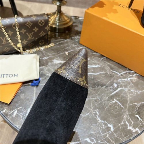 High Quality Luxury Louis Vuitton Cherie Pointed Ankle Boots product detail