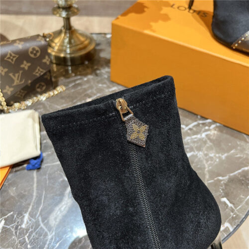 High Quality Luxury Louis Vuitton Cherie Pointed Ankle Boots product detail