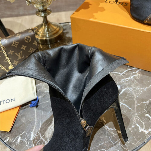 High Quality Luxury Louis Vuitton Cherie Pointed Ankle Boots product detail