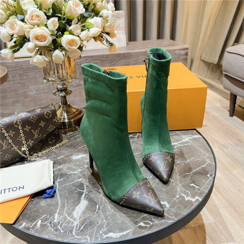 High Quality Luxury Louis Vuitton Cherie Pointed Ankle Boots – Style 43459 product detail