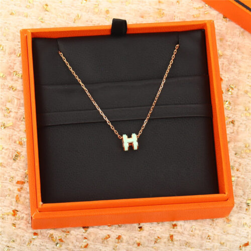 High Quality Luxury Hermes Versatile Necklace alternate view