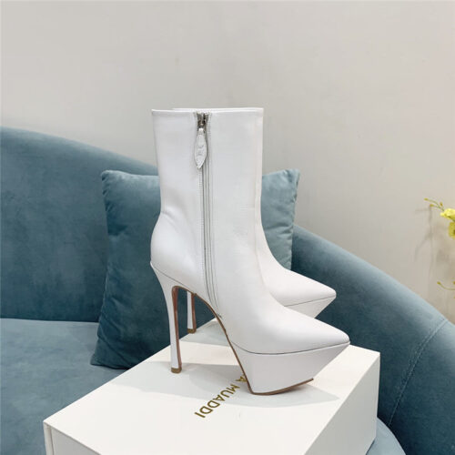 High Quality Luxury Amina Muaddi Pointed Toe Heeled Booties – Style 59075