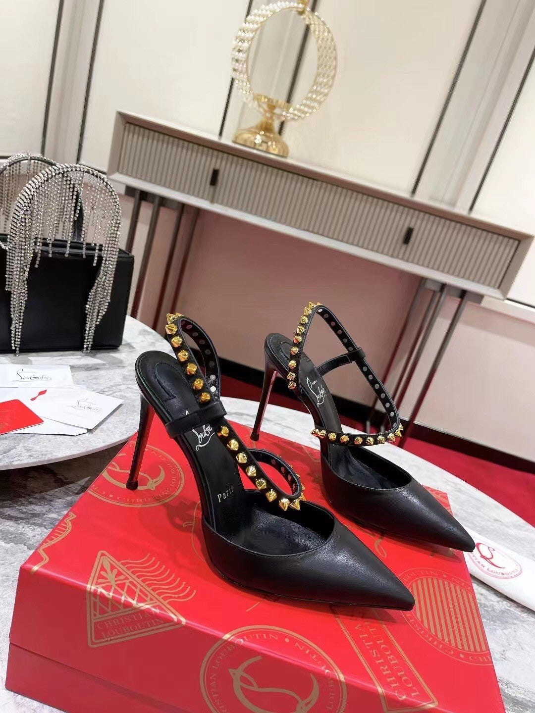High Quality Luxury Christian Louboutin Lace Stud Sandals product detail