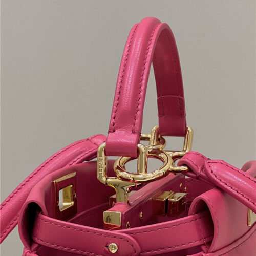 High Quality Luxury Fendi Peekaboo Shoulder Bag – Style 32657 product detail