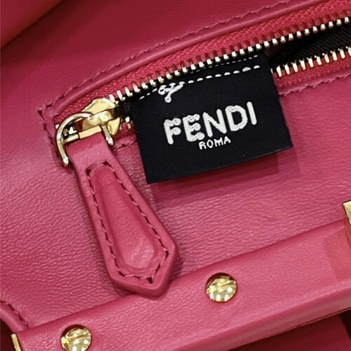 High Quality Luxury Fendi Peekaboo Shoulder Bag – Style 32657 product detail