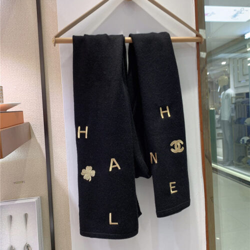 High Quality Luxury Chanel Logo Print Cashmere Scarf product detail