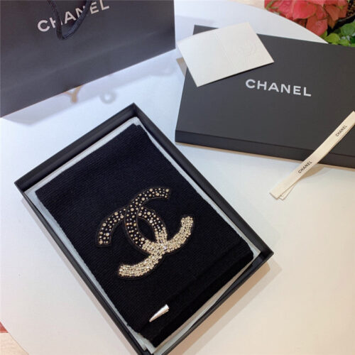 High Quality Luxury Chanel Logo Rhinestone Bead Gradient Scarf – Style 25115 product detail