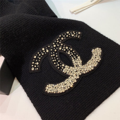 High Quality Luxury Chanel Logo Rhinestone Bead Gradient Scarf – Style 25115 product detail