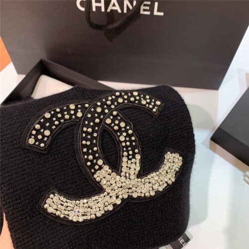 High Quality Luxury Chanel Logo Rhinestone Bead Gradient Scarf – Style 25115 product detail