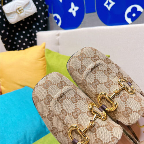 High Quality Luxury Gucci Horsebit Loafers Womens product detail