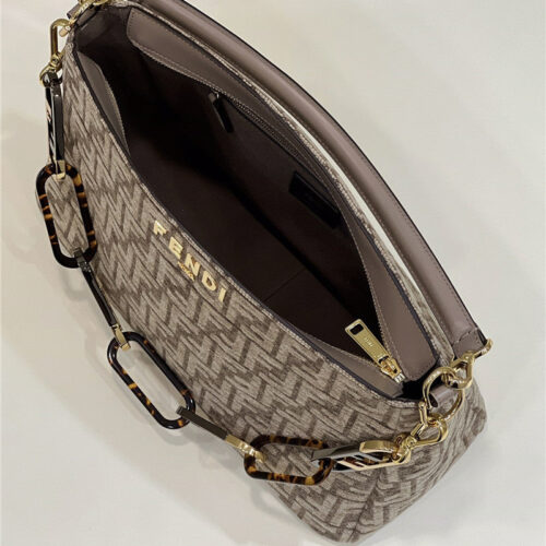 High Quality Luxury Fendi O’clock Clutch Bag product detail