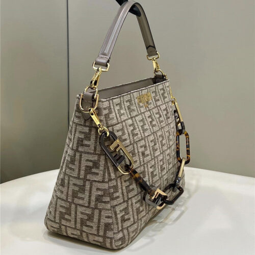 High Quality Luxury Fendi O’clock Clutch Bag product detail