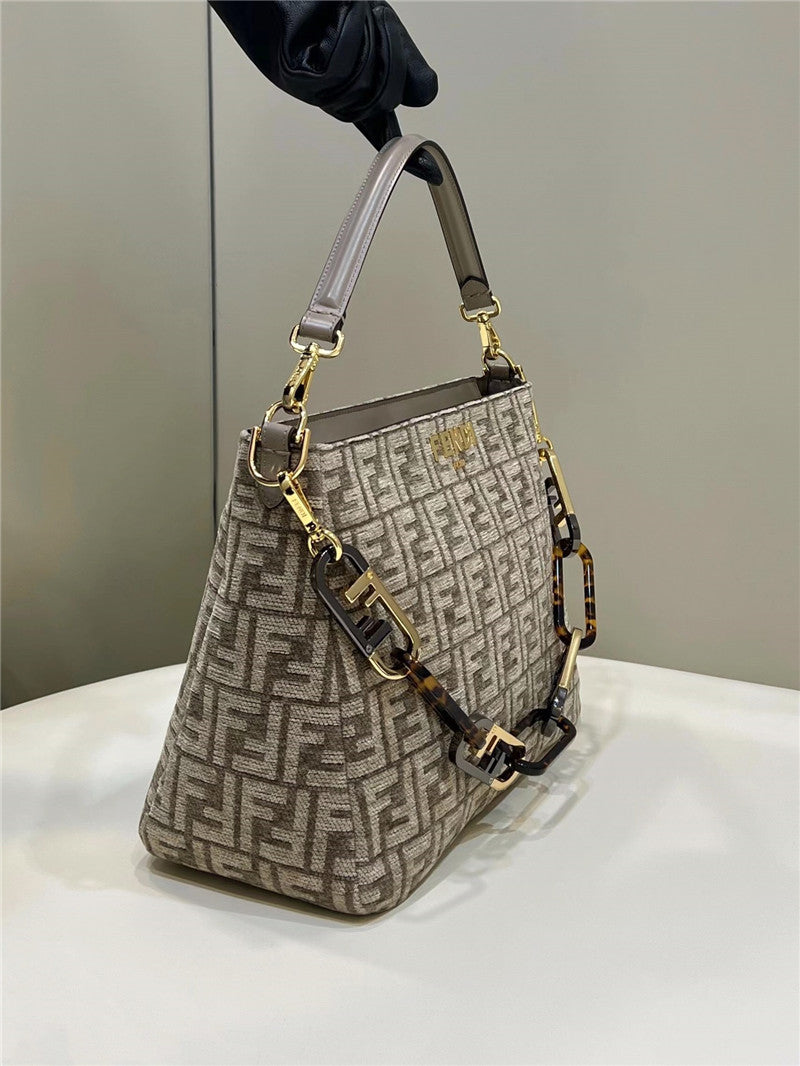 High Quality Luxury Fendi O’clock Clutch Bag product detail