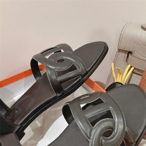 High Quality Luxury Hermes Extra Flat Sandal – Style 60323 product detail