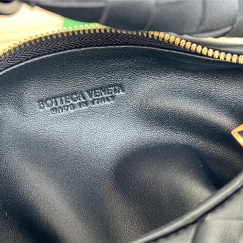 High Quality Luxury Bottega Veneta Jodie With Chain Bag Black product detail