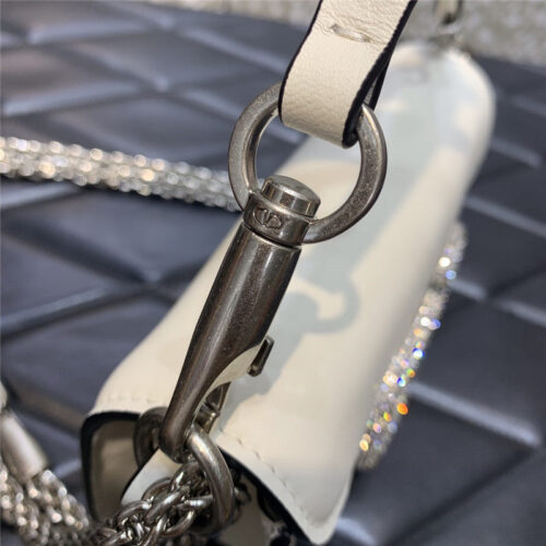 High Quality Luxury Valentino Garavani Mini Loco Bag – Style 03642 product detail