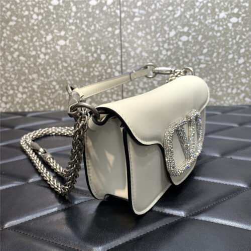 High Quality Luxury Valentino Garavani Mini Loco Bag – Style 03642 product detail