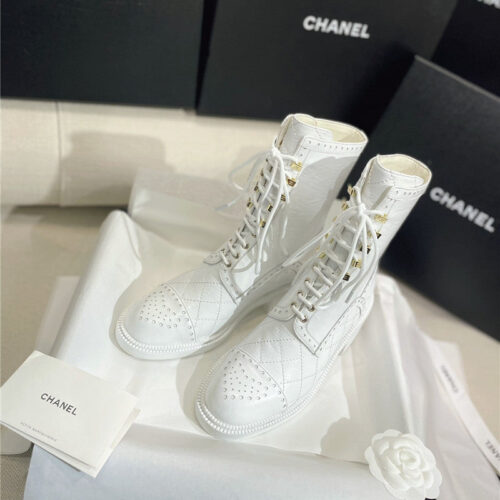 High Quality Luxury Chanel Diamond Leather Flat Martin Boots – Style 45766 product detail