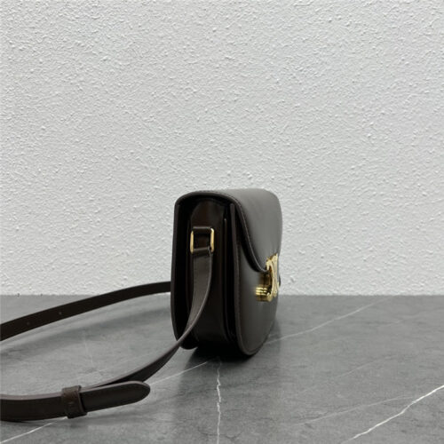 High Quality Luxury Celine Saddle Bag – Style 24882 product detail