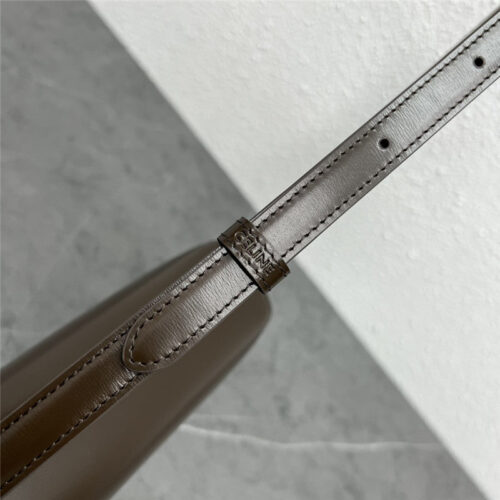 High Quality Luxury Celine Saddle Bag – Style 24882 product detail