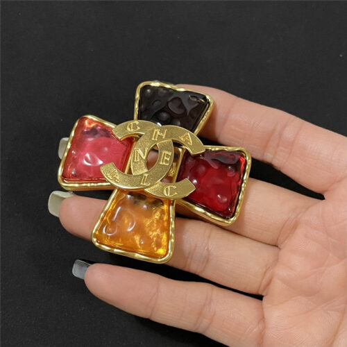 High Quality Luxury Chanel Second Hand Brooch – Style 50409 alternate view