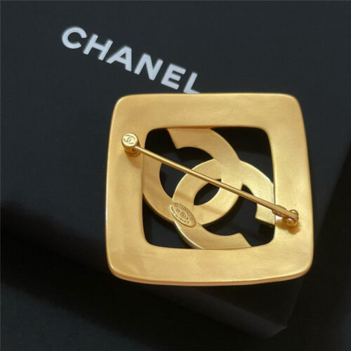 High Quality Luxury Chanel Second Hand Brooch – Style 50408 product detail